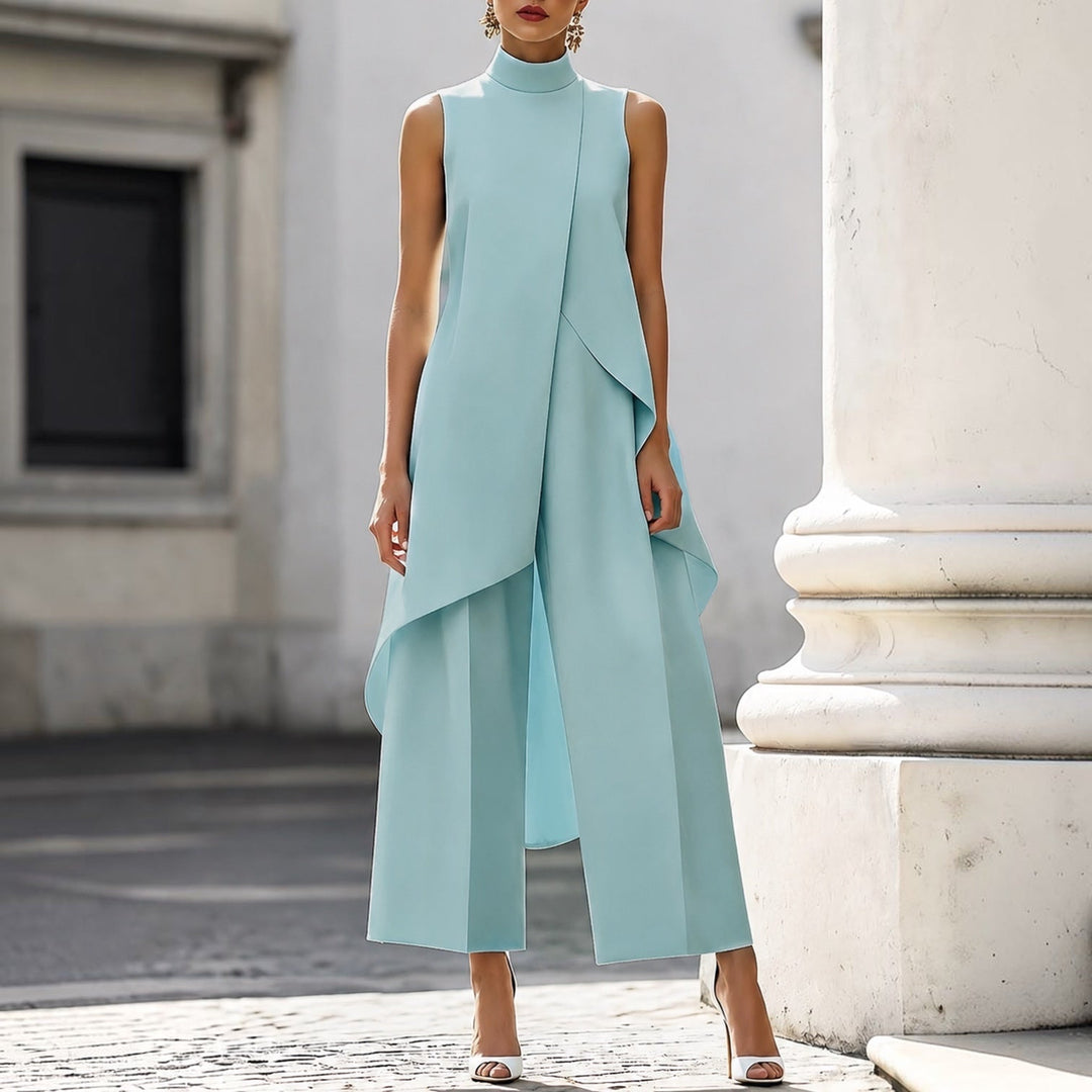 Daniela | Mono Elegante de Cuello Alto con Top Drapeado