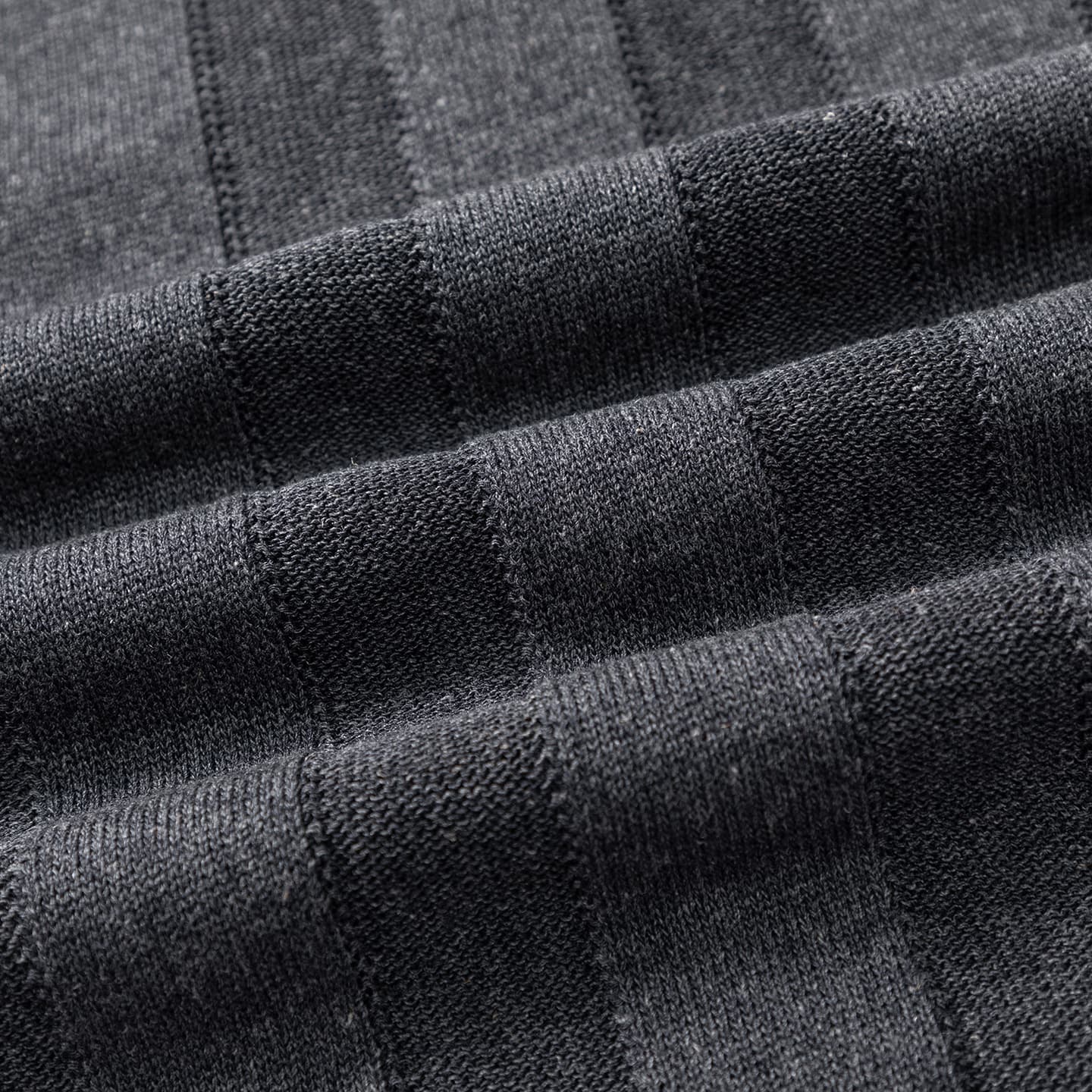 ALASSIO | POLO HOMBRE DE LINO CANALÉ VERTICAL CON BOTONES