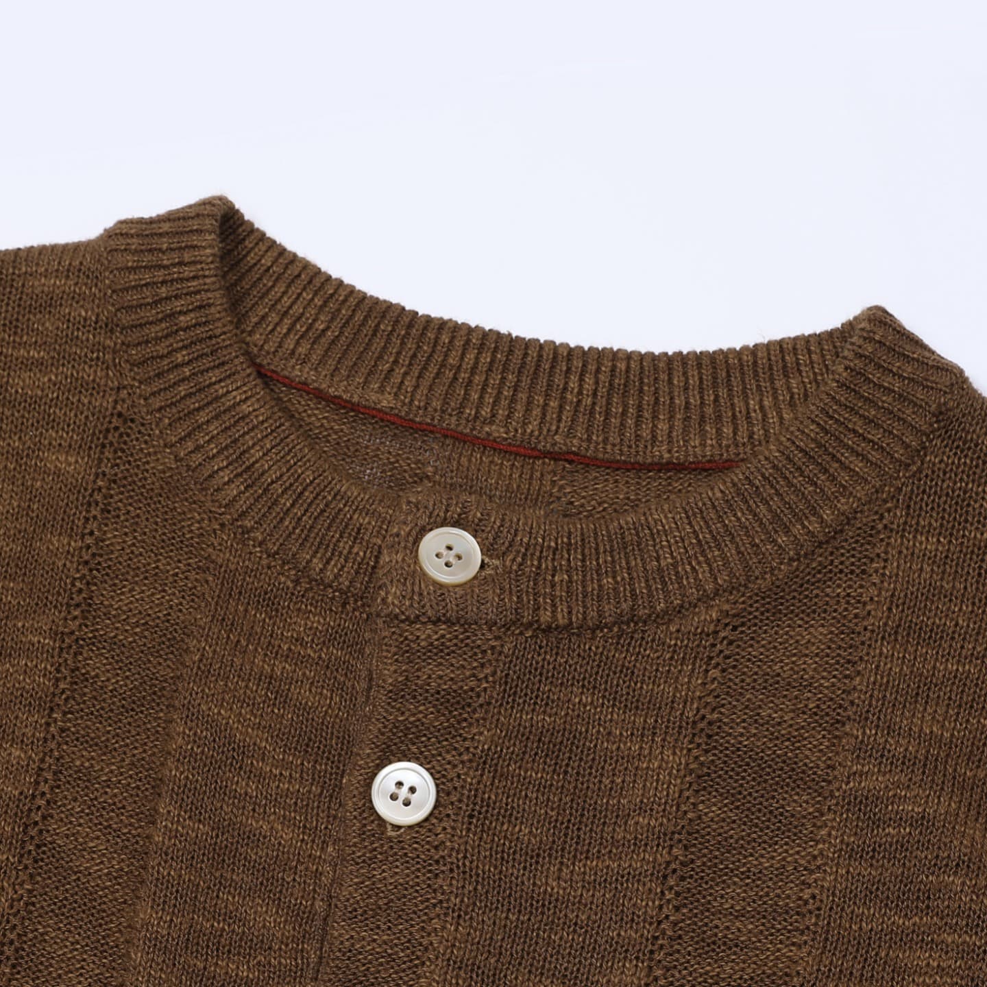 SORRENTO | JERSÉY HOMBRE CUELLO HENLEY PUNTO TRENZADO CANALÉ