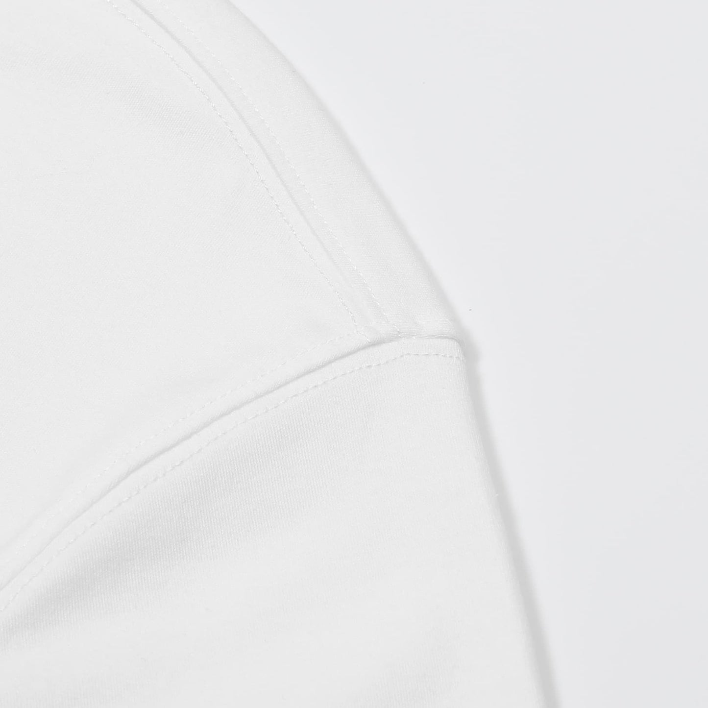 LERICI | CAMISETA HOMBRE DOBLE CAPA CUELLO Y BAJO EN CONTRASTE