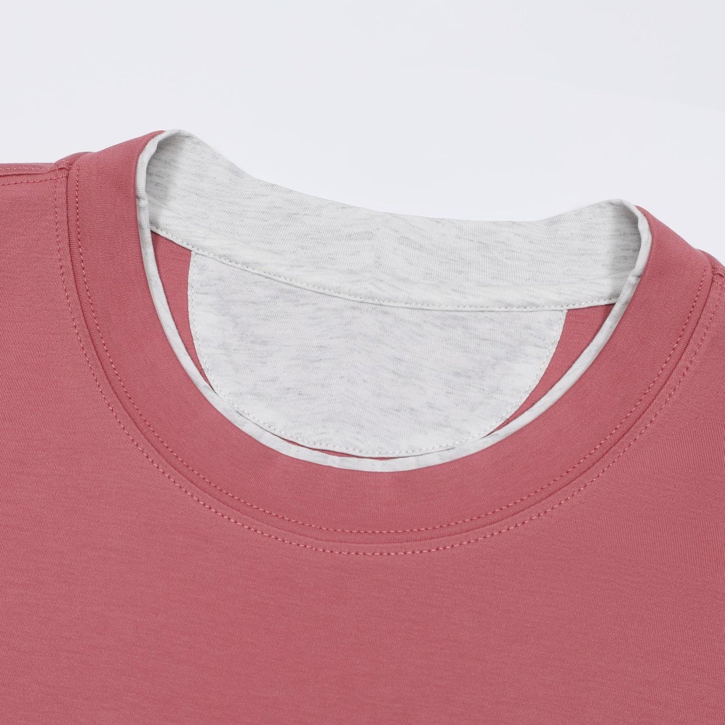 LERICI | CAMISETA HOMBRE DOBLE CAPA CUELLO Y BAJO EN CONTRASTE