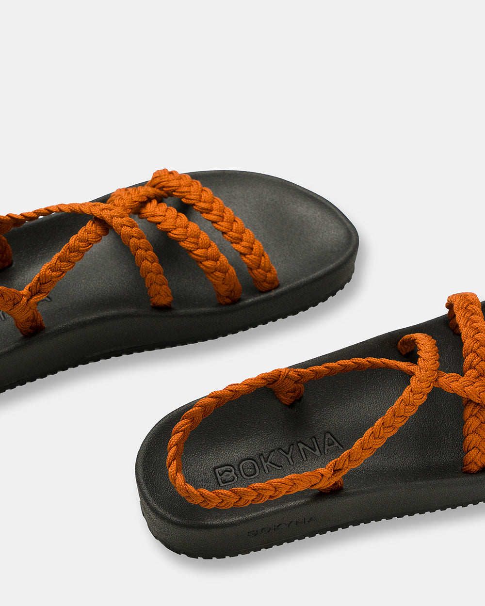 ELEVATE | SANDALIAS MUJER TERRACOTA TIRAS TRENZADAS ARCO ANATÓMICO