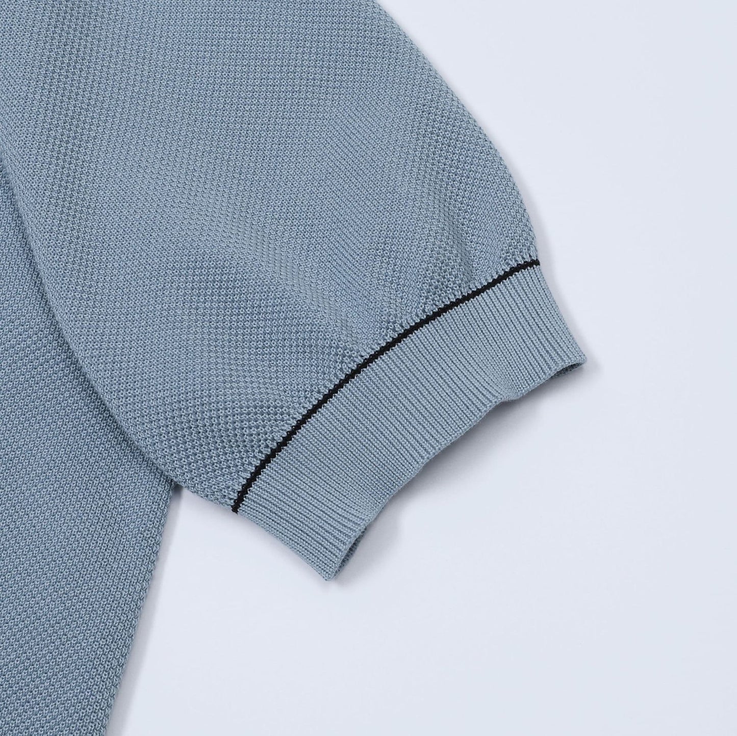 ARONA | CAMISETA HOMBRE DE PIQUÉ CON SEDA RIBETE EN CONTRASTE