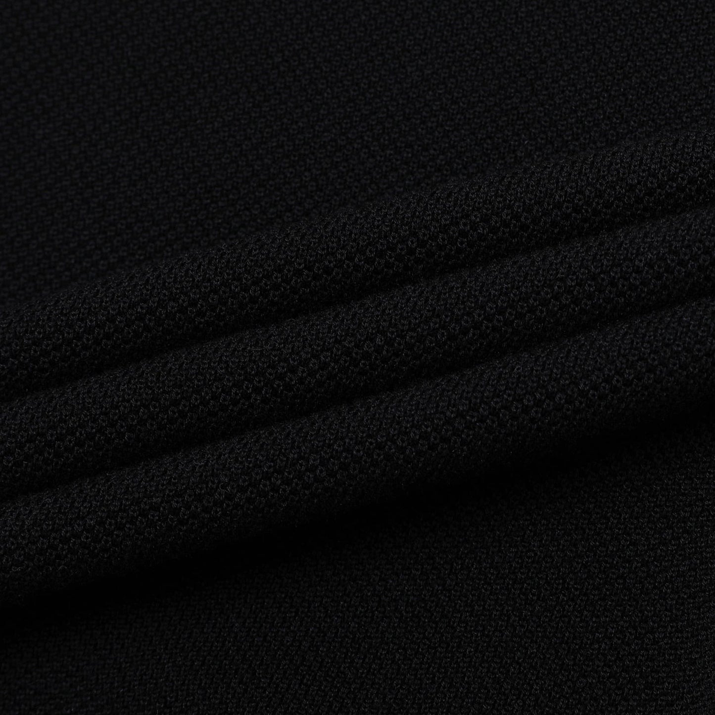 ARONA | CAMISETA HOMBRE DE PIQUÉ CON SEDA RIBETE EN CONTRASTE