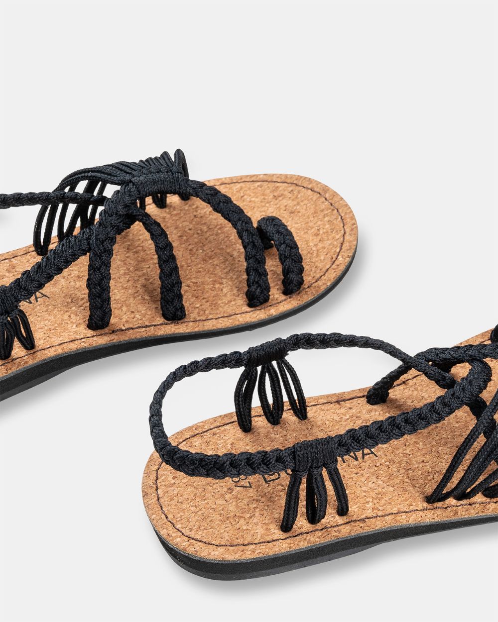 SOULMATE | SANDALIAS MUJER NEGRAS TIRA ANCHA SUELA ACOLCHADA